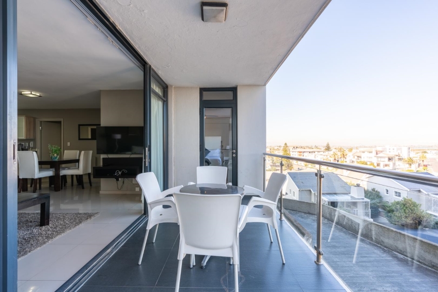 2 Bedroom Property for Sale in Table View Western Cape